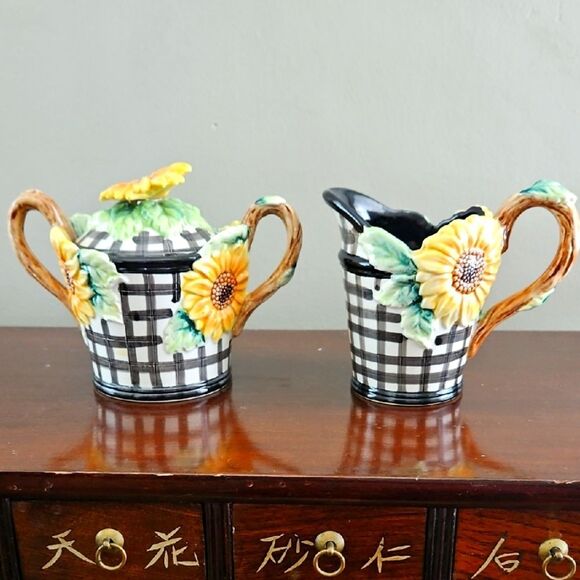 Fitz and Floyd 1992 Vintage Sunflower Sugar and Creamer Set - Picture 1 of 11